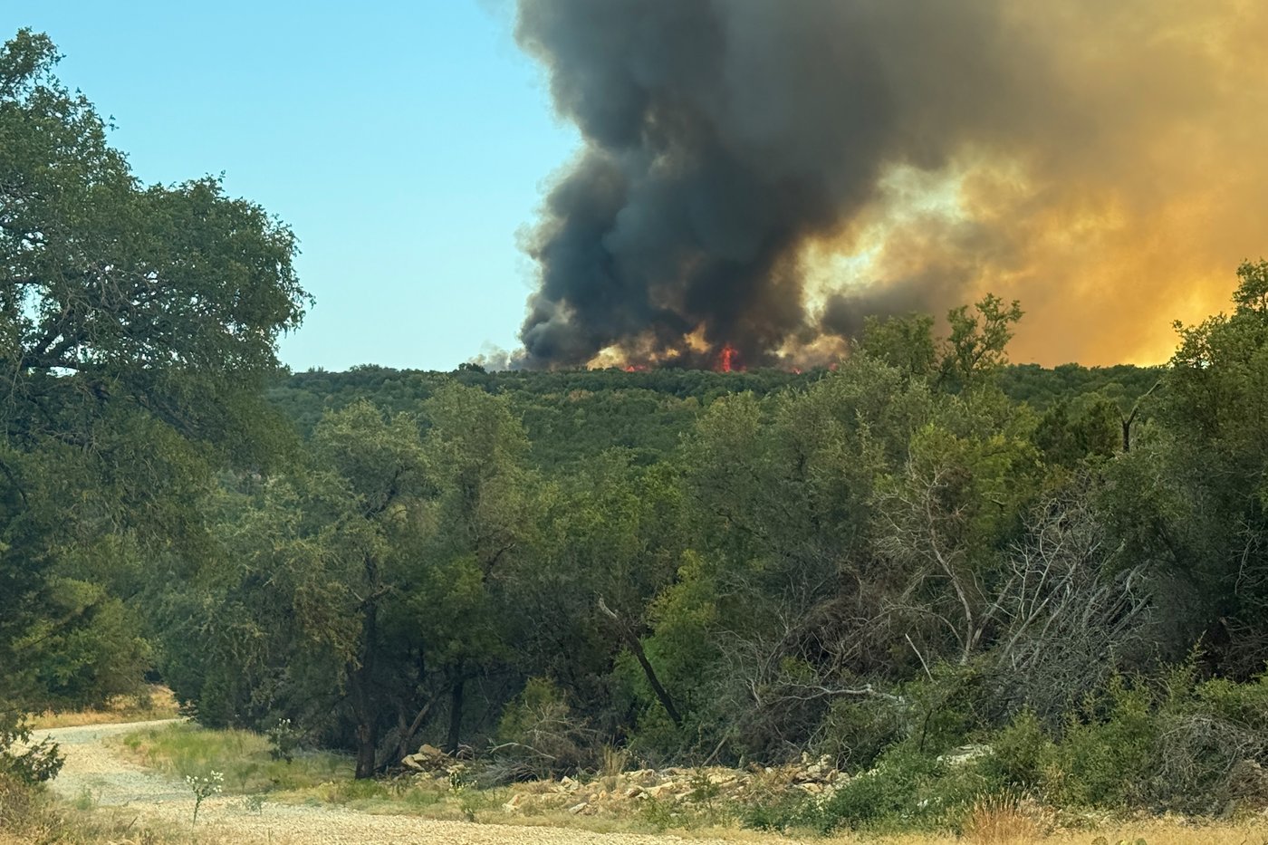 Evacuations ordered in rural Texas as wildfire mushrooms within hours | iNwheels