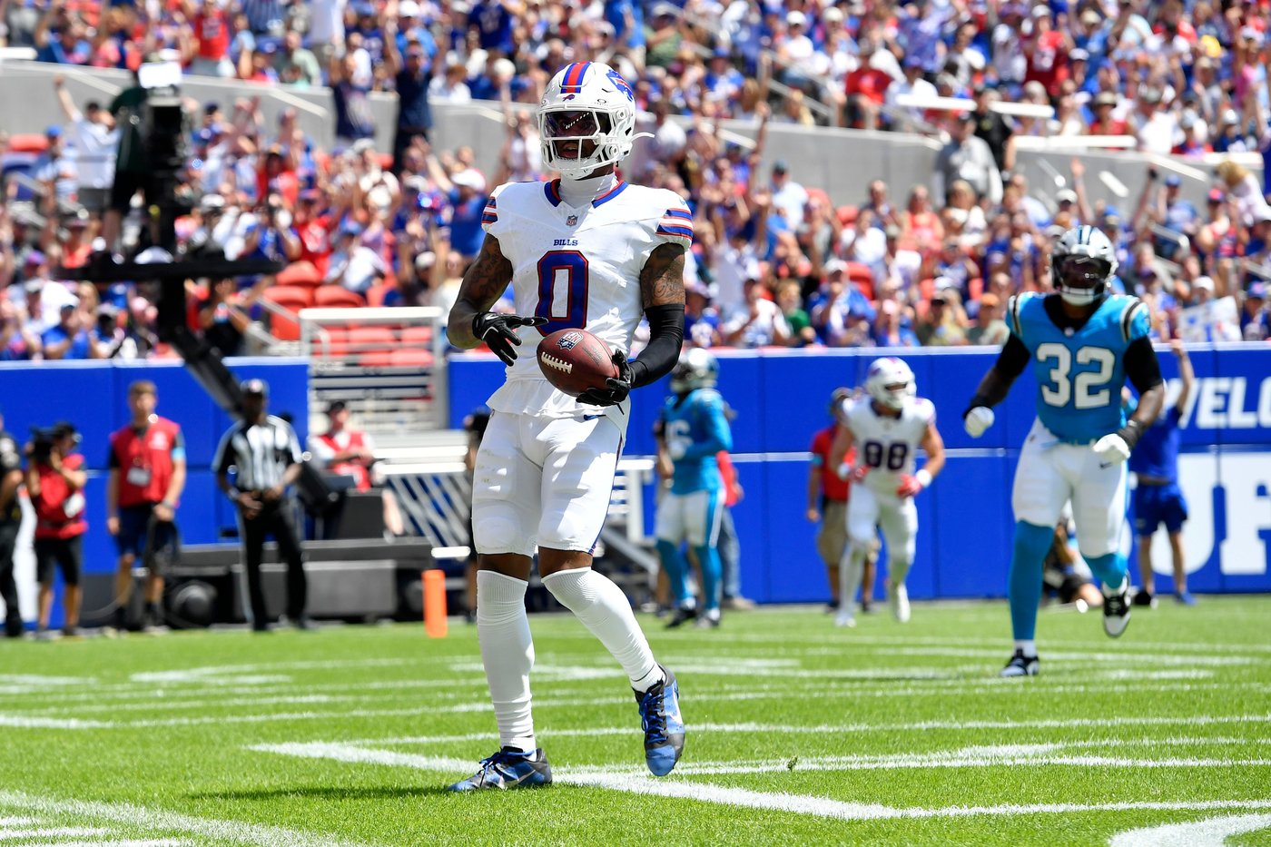 Josh Allen gets comfortable in Bills' new stadium with TD pass in 29-14 preseason win over Panthers | iNFOnews.ca Josh Allen gets comfortable in Bills' new stadium with TD pass in 29-14 preseason win over Panthers | iNFOnews.ca