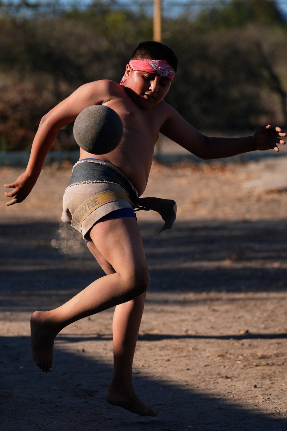 How a 3,400-year-old ballgame survives in Mexico against all odds | iNFOnews.ca