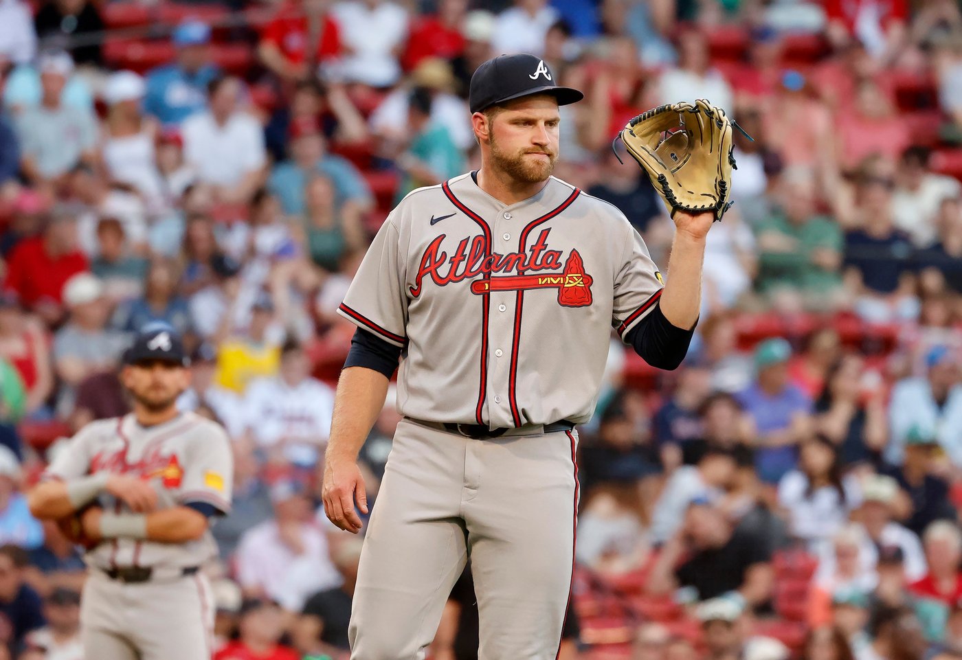 Red Sox snap 5-game losing streak, beat Braves 8-0 behind Early's pitching effort | iNFOnews.ca
