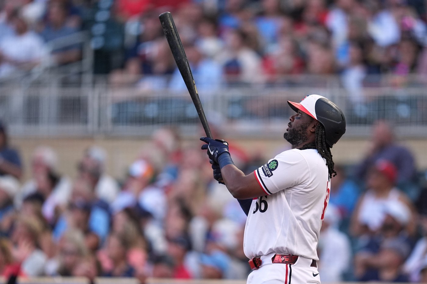 Bell's home run, Jeffers' two-run double push Twins past Braves 4-1 | iNFOnews.ca