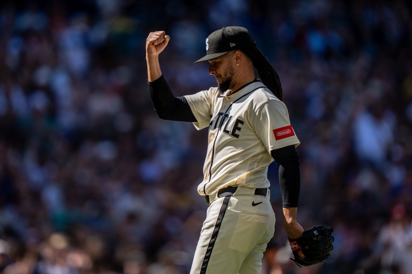 Even without Cal Raleigh, the Mariners have used power and pitching to move in front in the AL West | iNFOnews.ca Even without Cal Raleigh, the Mariners have used power and pitching to move in front in the AL West | iNFOnews.ca