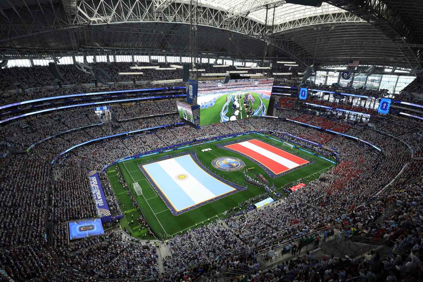 Lionel Messi breaks all-time scoring record and other World Cup highlights, in photos | iNFOnews.ca