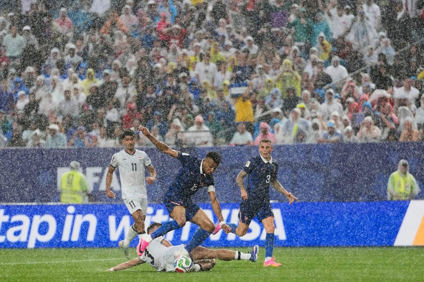 Lionel Messi breaks all-time scoring record and other World Cup highlights, in photos | iNFOnews.ca