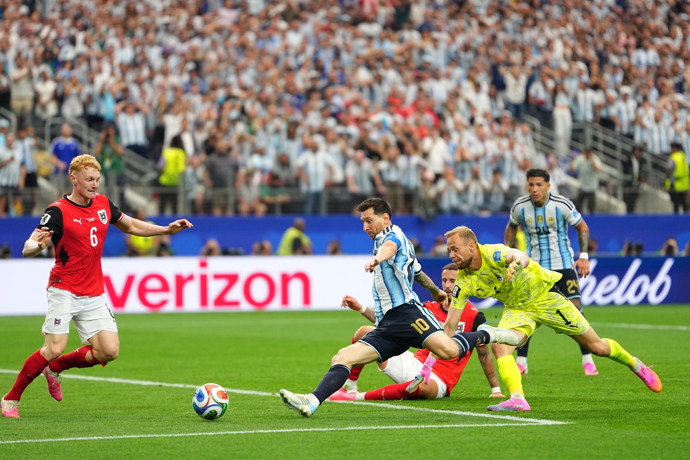 Lionel Messi breaks all-time scoring record and other World Cup highlights, in photos | iNFOnews.ca