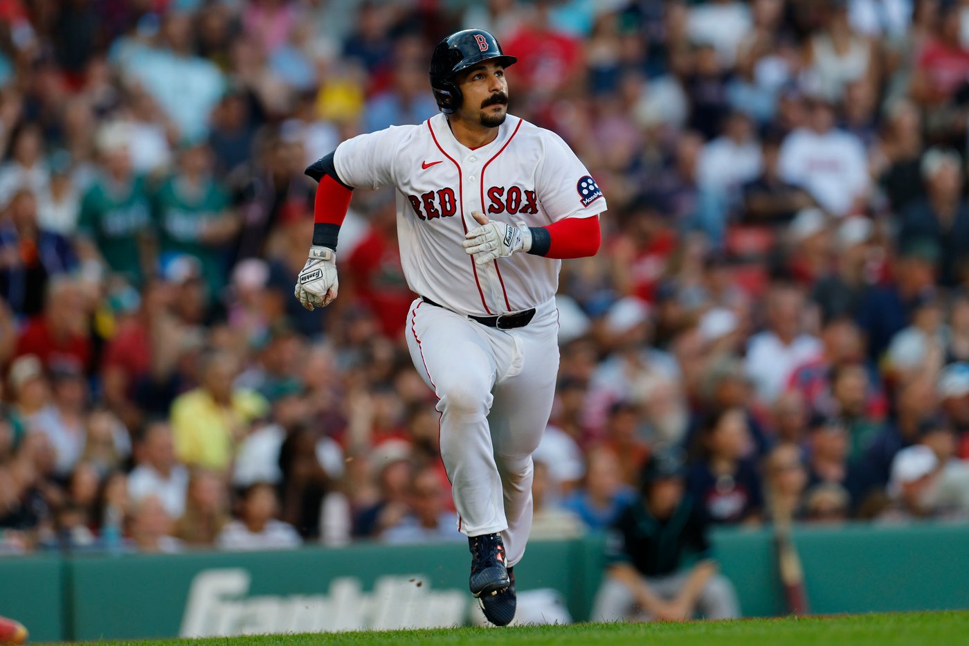 Nolan Arenado's broken-bat bloop in 10th sparks Diamondbacks to 7-6 win over Red Sox | iNFOnews.ca Nolan Arenado's broken-bat bloop in 10th sparks Diamondbacks to 7-6 win over Red Sox | iNFOnews.ca
