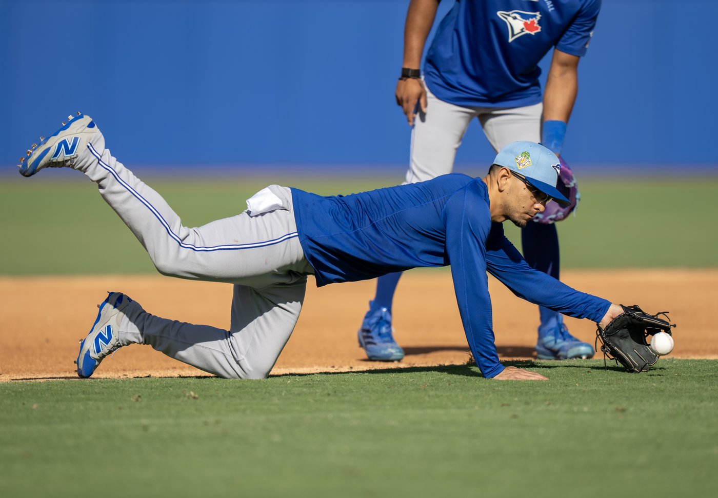 Jays pitcher Gausman strikes out three in spring debut, but Jays fall 8-7 to Marlins | iNFOnews.ca