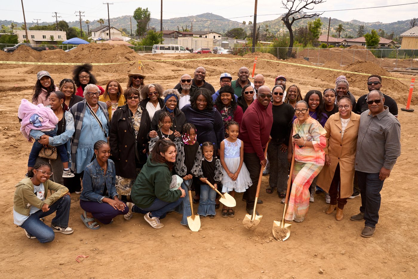 After the Los Angeles wildfires, clergy crossed denominational lines and forged new bonds | iNwheels