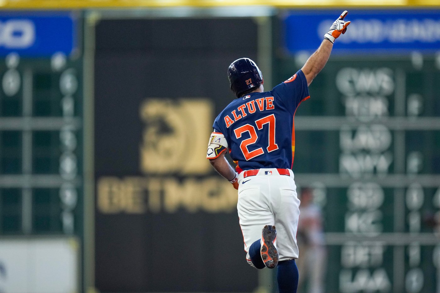 Young shines over 7 innings as the Orioles stretch their win streak to 7 with a 5-2 win | iNFOnews.ca Young shines over 7 innings as the Orioles stretch their win streak to 7 with a 5-2 win | iNFOnews.ca