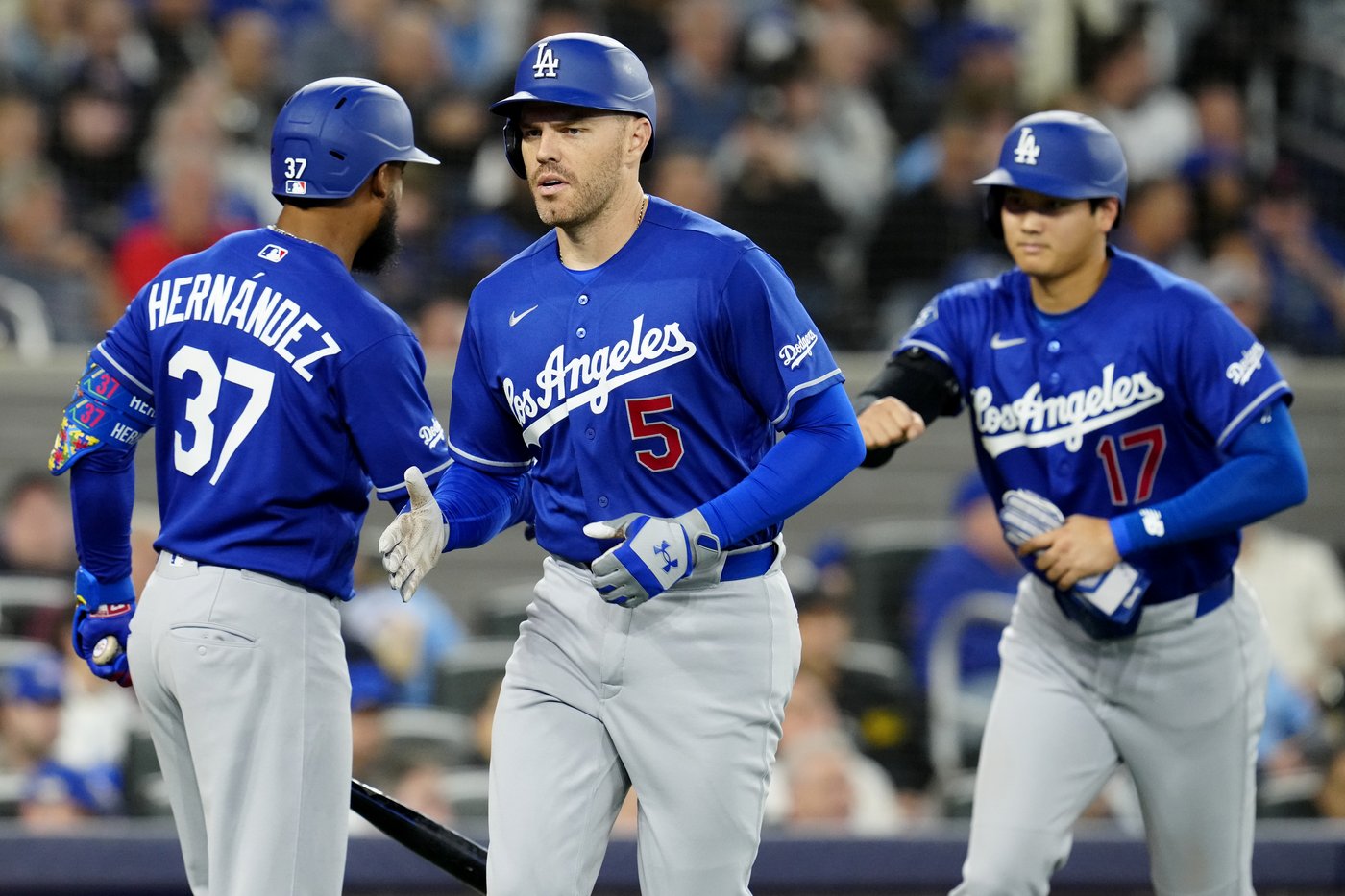 Dodgers pound Blue Jays, Scherzer makes early exit in World Series rematch | iNFOnews.ca