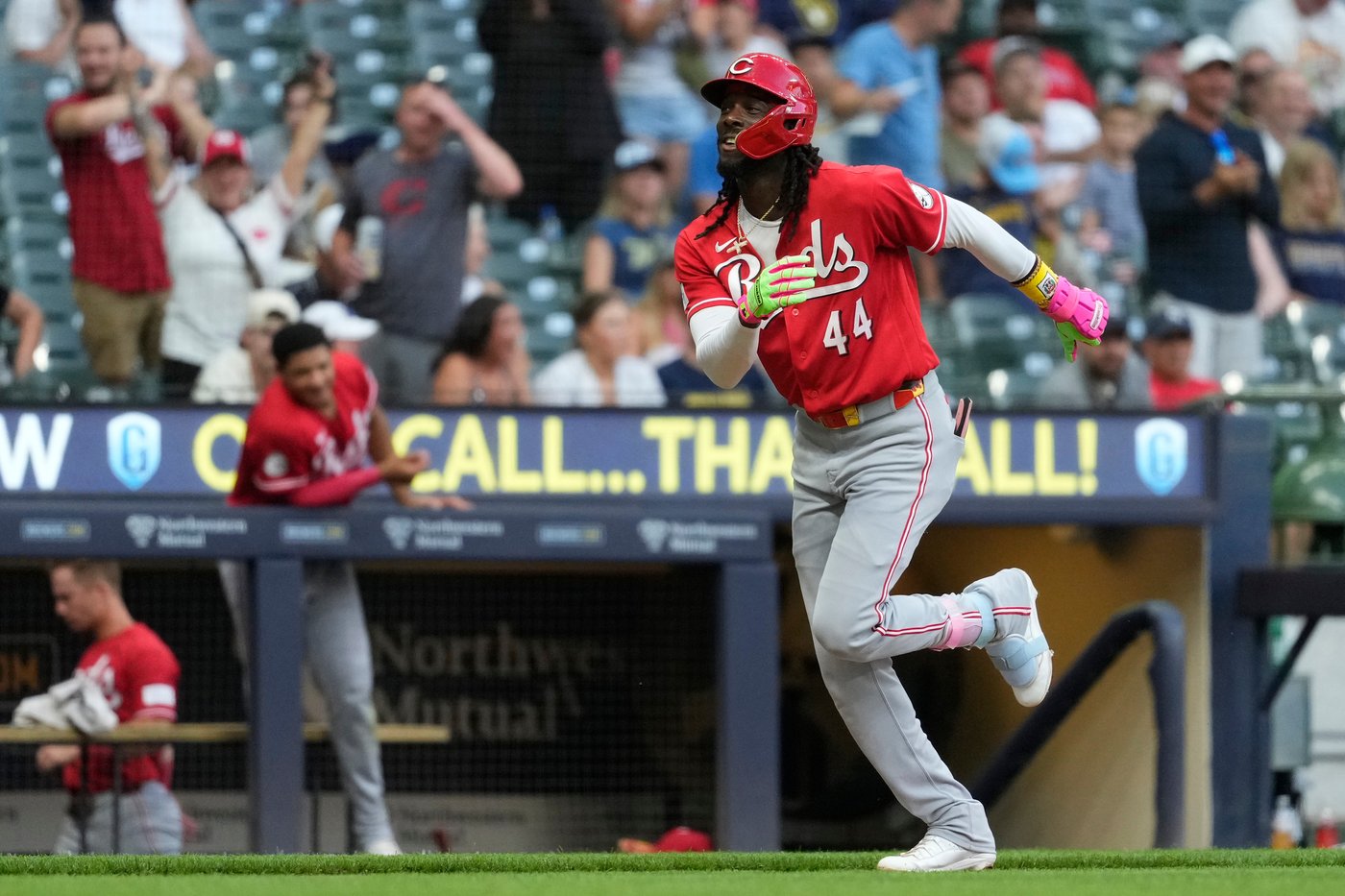 Ortiz homer gives Brewers 5-3 comeback win over Reds | iNFOnews.ca