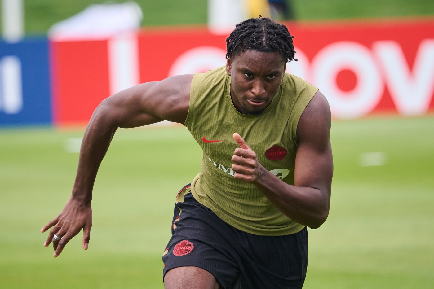Muscle strains, torn ligaments pose hurdles in Canada's World Cup preparation | iNFOnews.ca
