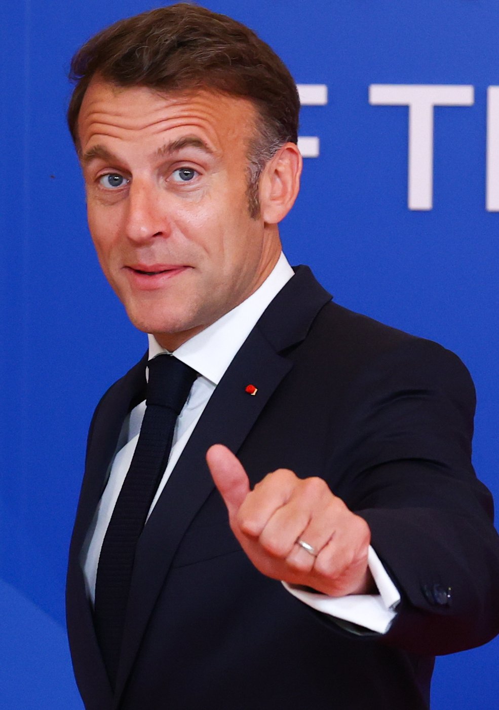 Sánchez sidesteps a Spain-US dispute at NATO, brushing off reported Pentagon email | iNFOnews.ca