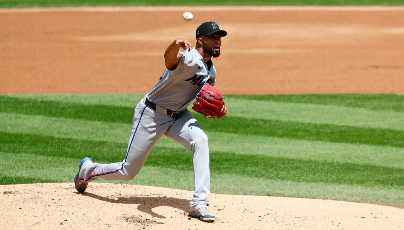 Petersen, Mack, Edwards lead the Marlins to a 2-0 win over the Mets | iNFOnews.ca