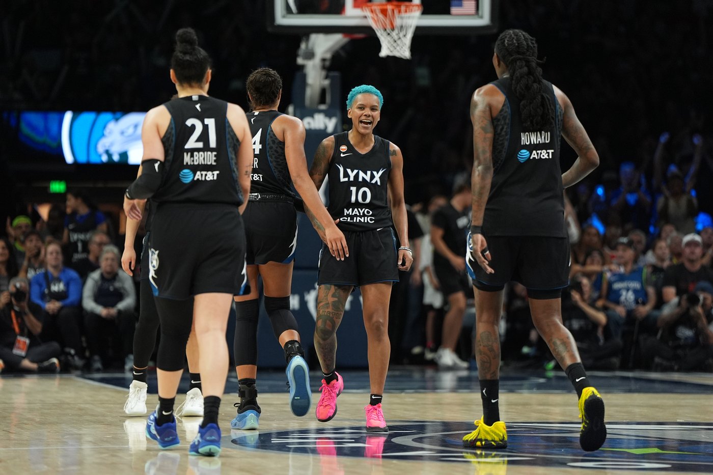 Miles, Williams help WNBA-best Lynx hold off Fever 108-100 | iNFOnews.ca
