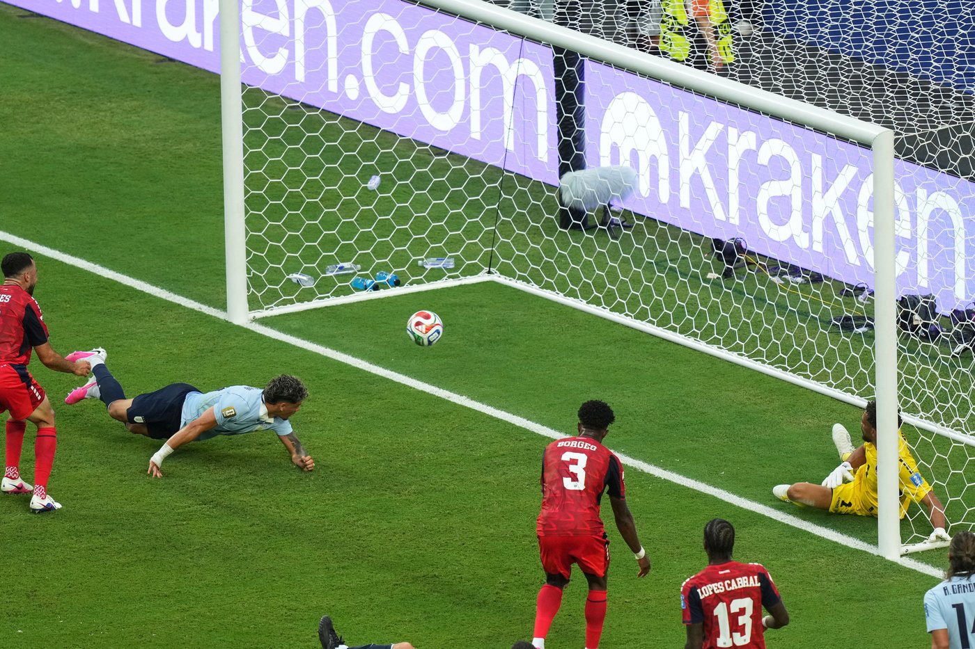 Another World Cup stunner: Cape Verde gets 1st goal of tournament and holds Uruguay to 2-2 draw | iNFOnews.ca