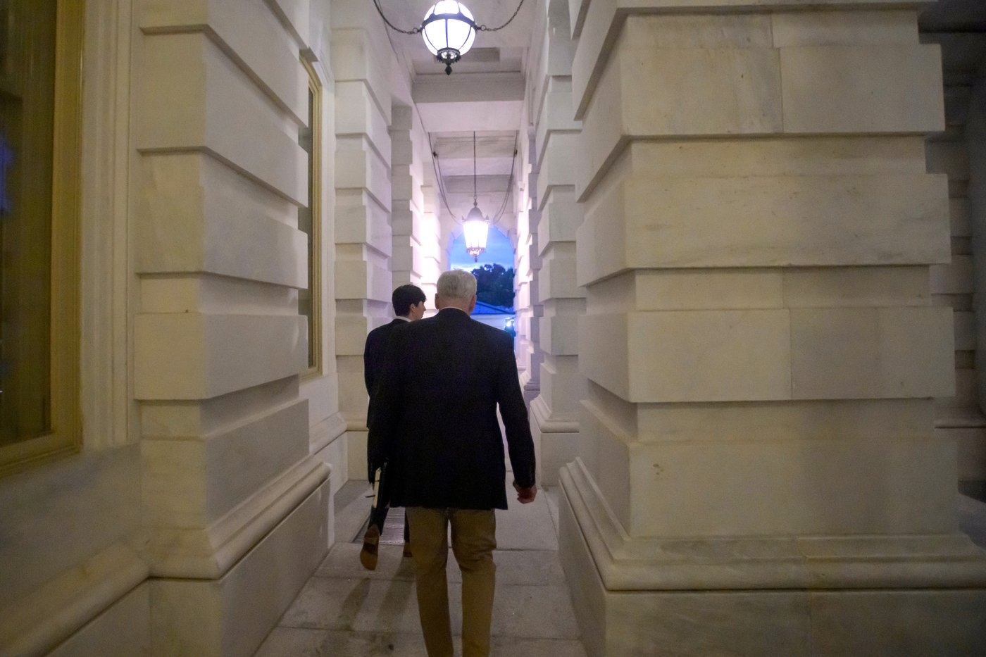 Senators head for the exits without meeting Trump's demands for voting bill | iNFOnews.ca Senators head for the exits without meeting Trump's demands for voting bill | iNFOnews.ca