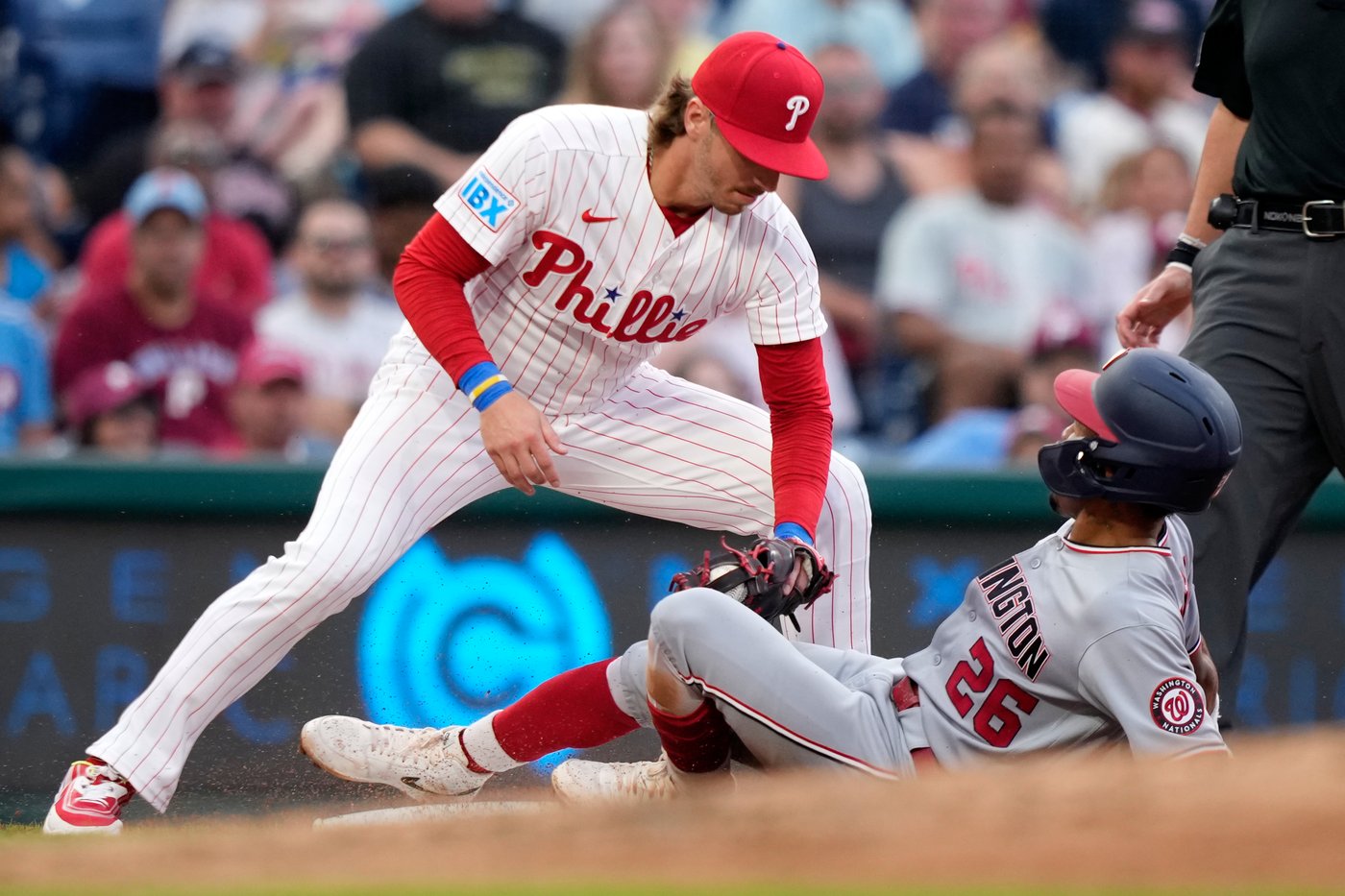 Arraez has 2 hits and 2 RBIs in Phillies debut, Luzardo tosses 8 innings in 5-0 win over Nationals | iNFOnews.ca