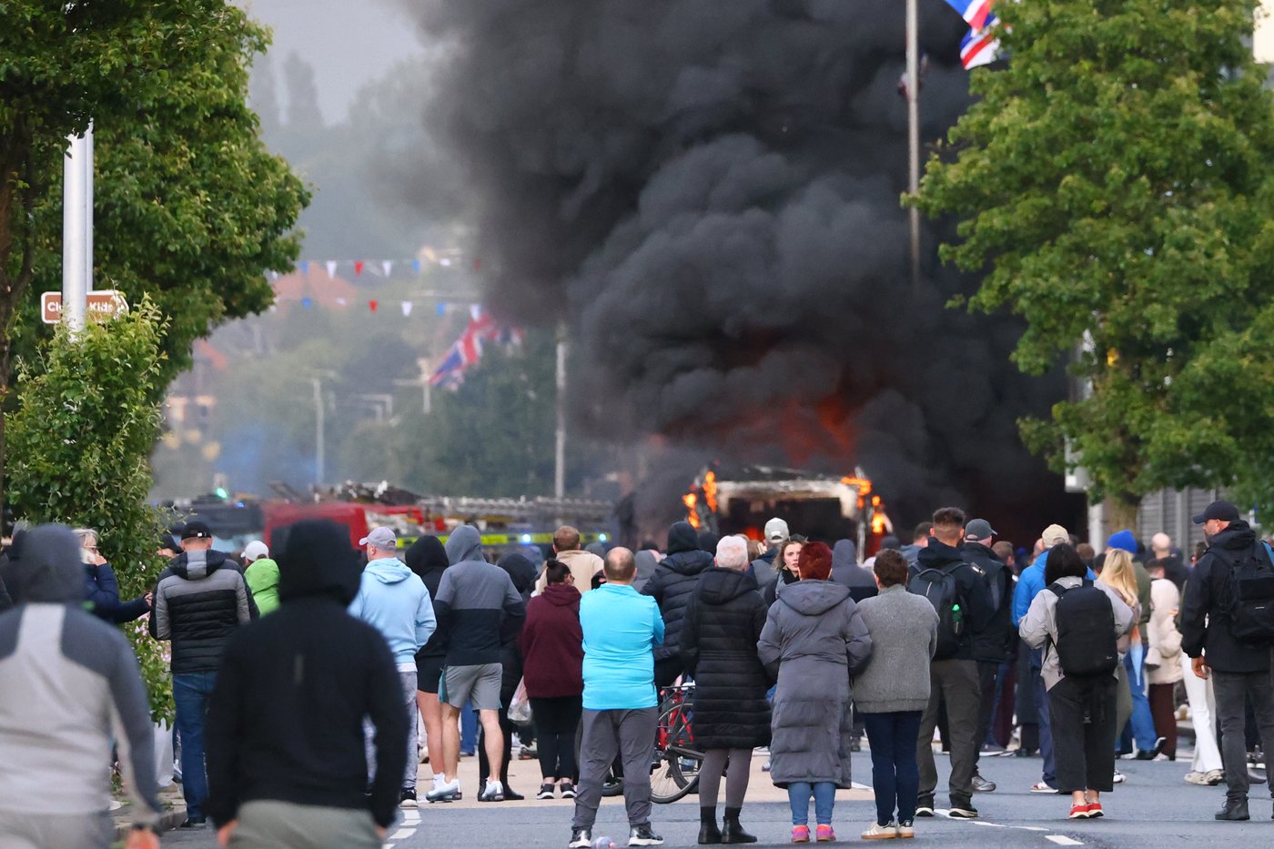 UK leaders call for calm as protests break out after Belfast street stabbing | iNFOnews.ca