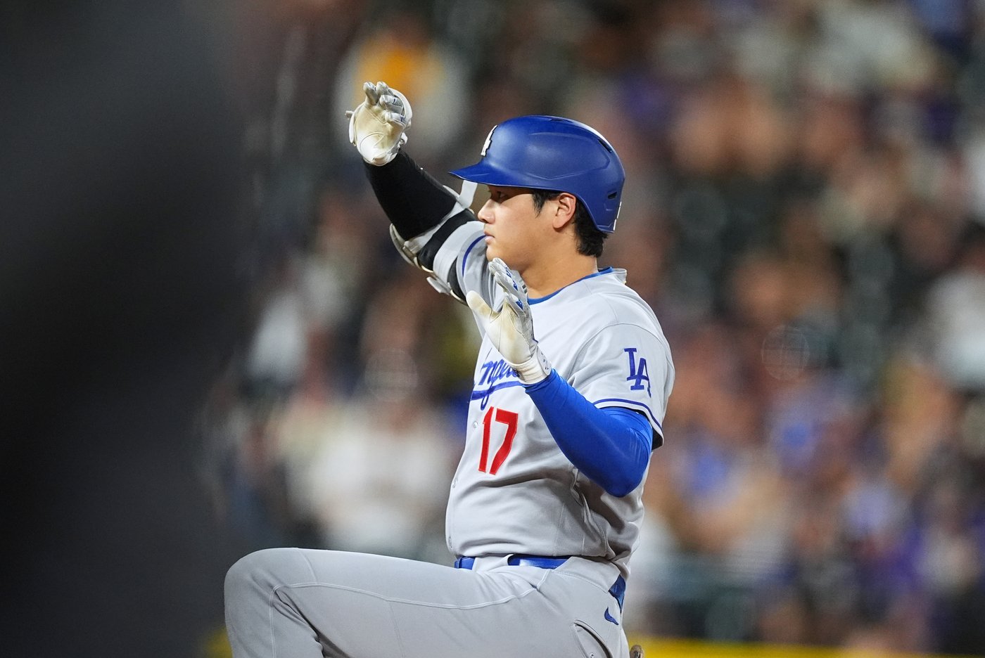 Ohtani says knee felt good after recent bullpen session, powers Dodgers with 2 homers in 11-5 win | iNFOnews.ca