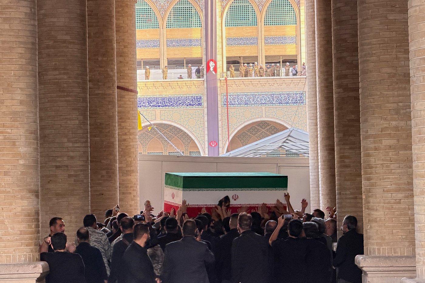 Powerful general in Iran emerges from hiding as Tehran prepares for Khamenei's dayslong funeral | iNFOnews.ca