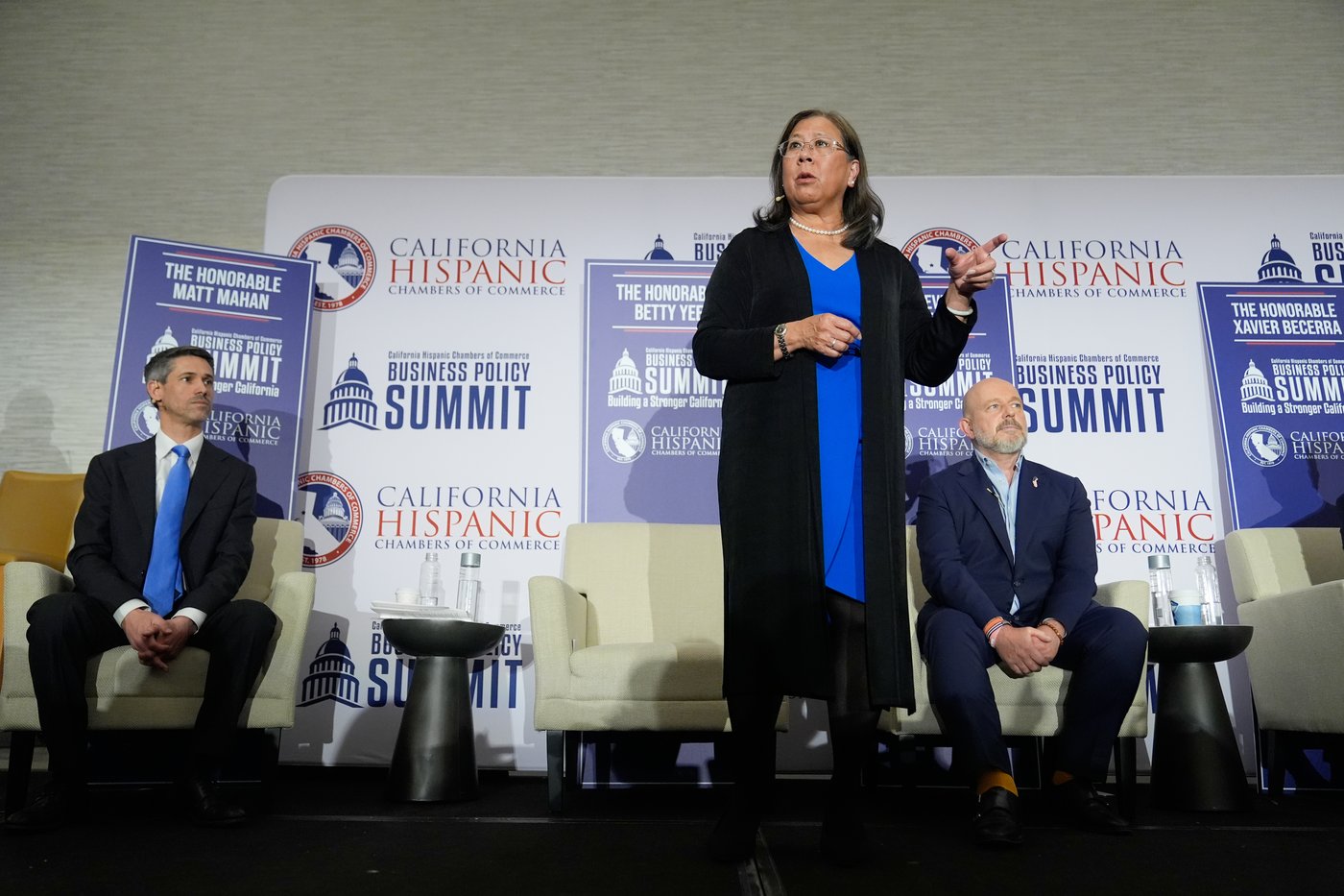 California governor candidates see opening after Swalwell’s exit | iNFOnews.ca