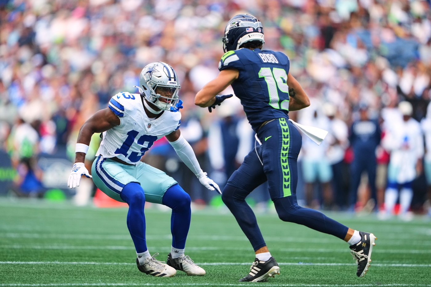 Seahawks WR Jake Bobo placed on IR after right knee injury | iNFOnews.ca