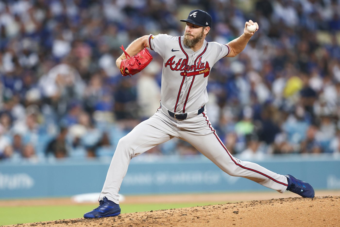 Freeman, Ohtani lead Dodgers past Sale and Braves 3-1 in National League showdown | iNFOnews.ca