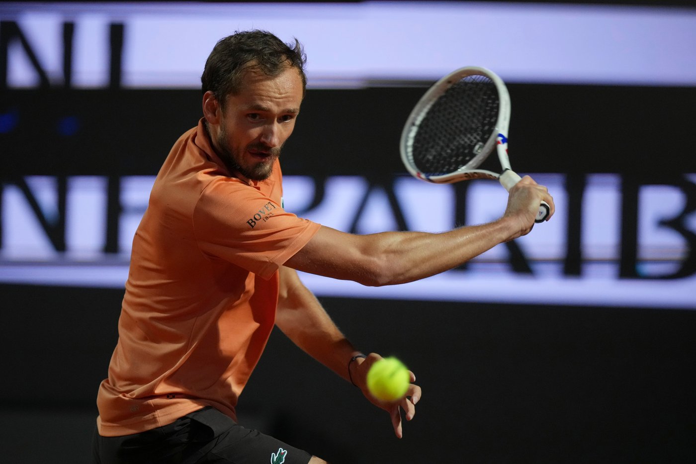 Ruud beats Darderi to reach Italian Open final. Sinner-Medvedev suspended by rain | iNFOnews.ca