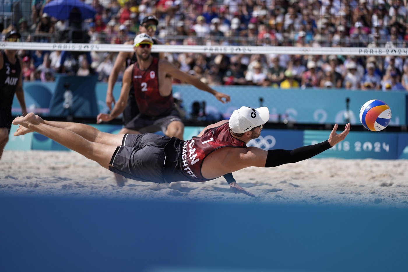 Humana-Paredes, Wilkerson lose bid for third Montreal beach volleyball title in semis | iNFOnews.ca