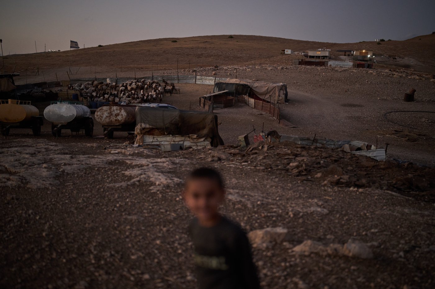 PHOTO ESSAY: Palestinian shepherds endure life alongside Israeli settler outposts | iNFOnews.ca
