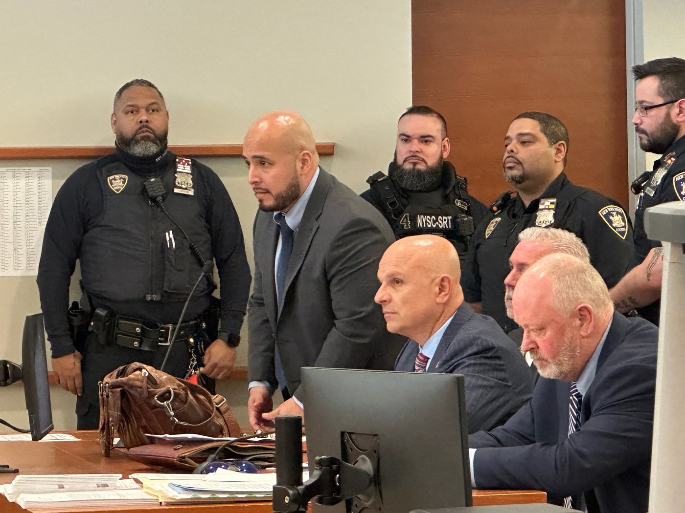 Former NYPD officer gets 3 to 9 years in prison for throwing a cooler that caused fatal crash | iNFOnews.ca