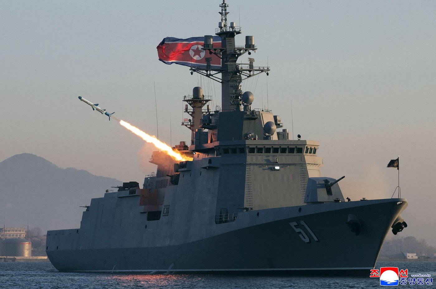 North Korean leader supervises missile tests from his naval destroyer | iNFOnews.ca