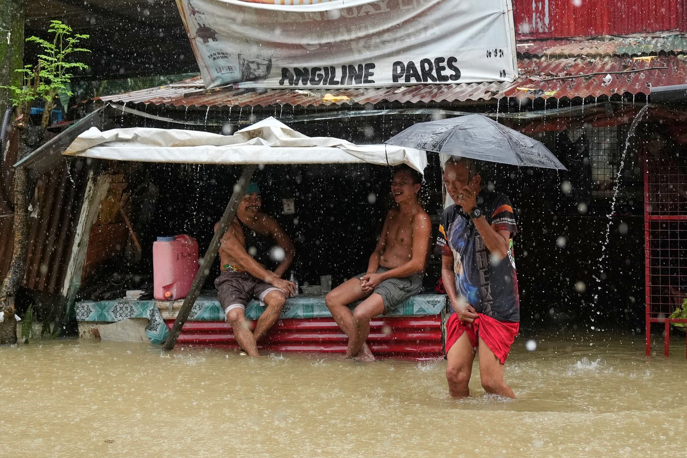 Hundreds more flights are canceled as Tropical Storm Dolphin causes flooding in eastern China | iNFOnews.ca Hundreds more flights are canceled as Tropical Storm Dolphin causes flooding in eastern China | iNFOnews.ca