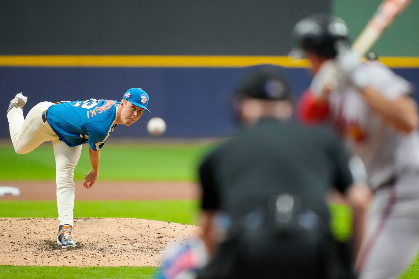 Braves' Sale says Brewers' Misiorowski has 'probably the most impressive fastball I've ever seen' | iNFOnews.ca Braves' Sale says Brewers' Misiorowski has 'probably the most impressive fastball I've ever seen' | iNFOnews.ca