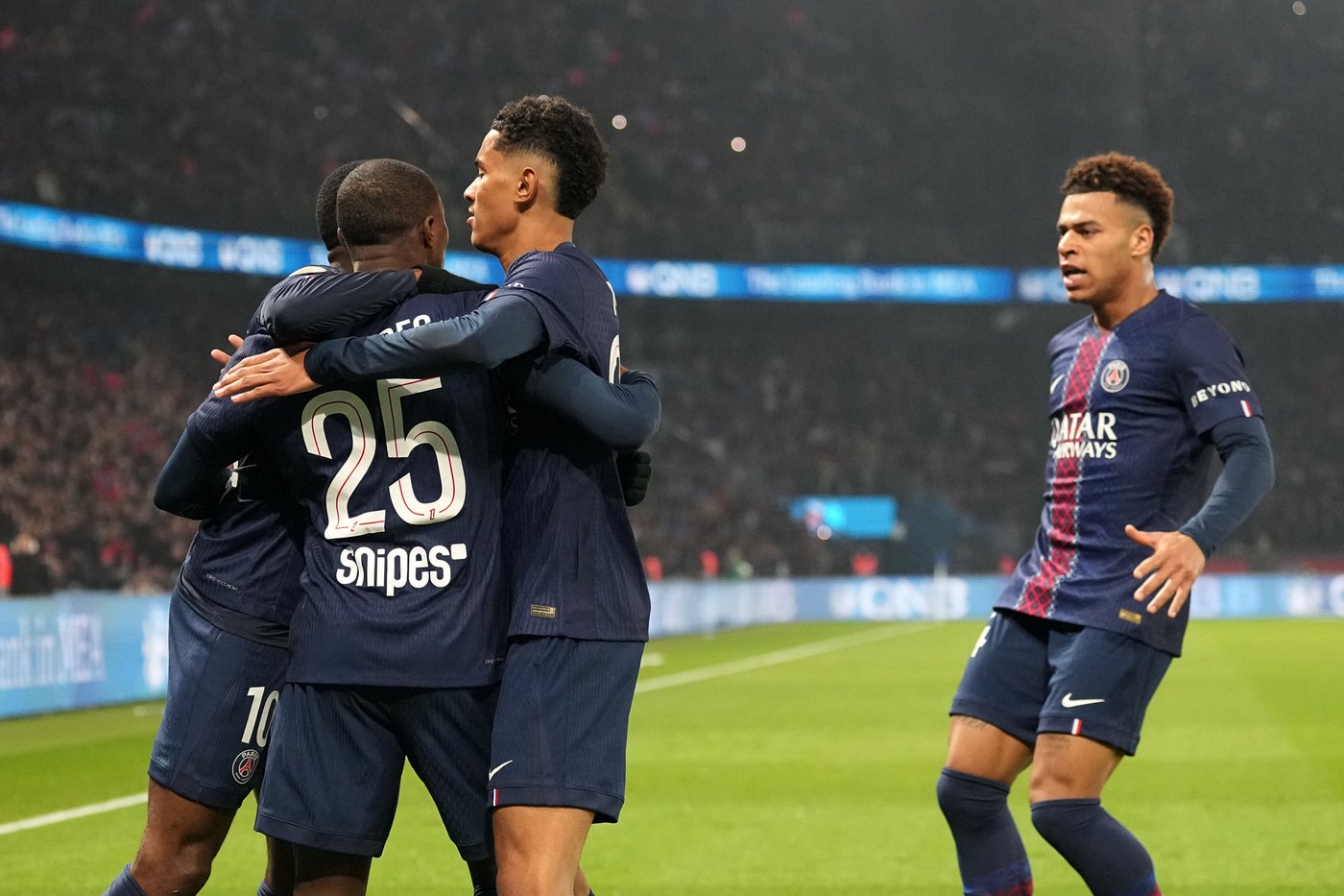 Dembélé stars as PSG crushes bitter rival Marseille 5-0 to regain top spot in Ligue 1 | iNFOnews.ca