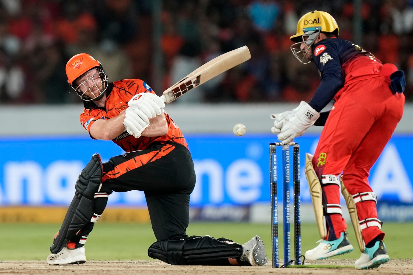 Bengaluru clinch top IPL spot despite 55-run loss to Hyderabad | iNFOnews.ca