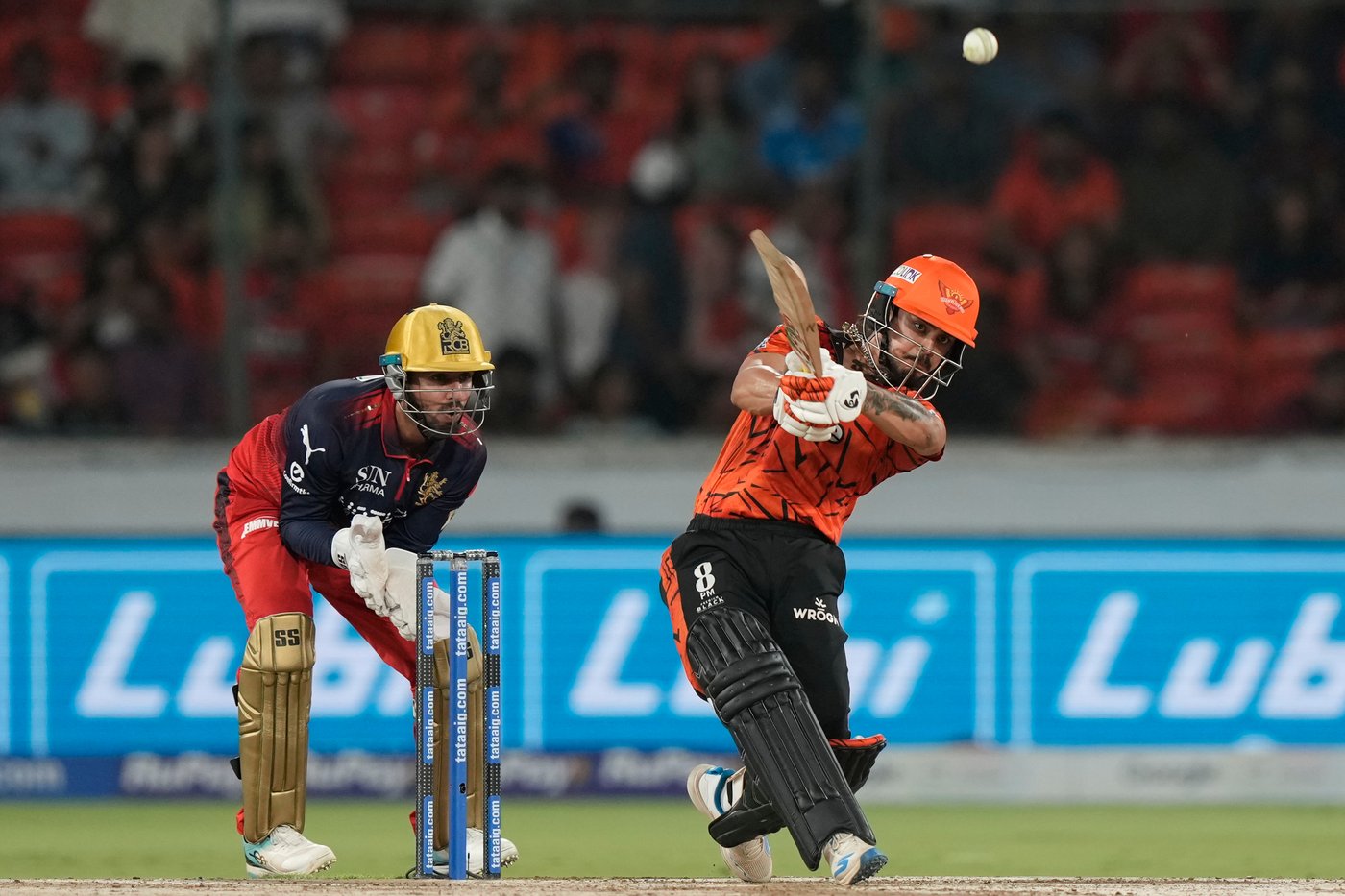 Bengaluru clinch top IPL spot despite 55-run loss to Hyderabad | iNFOnews.ca