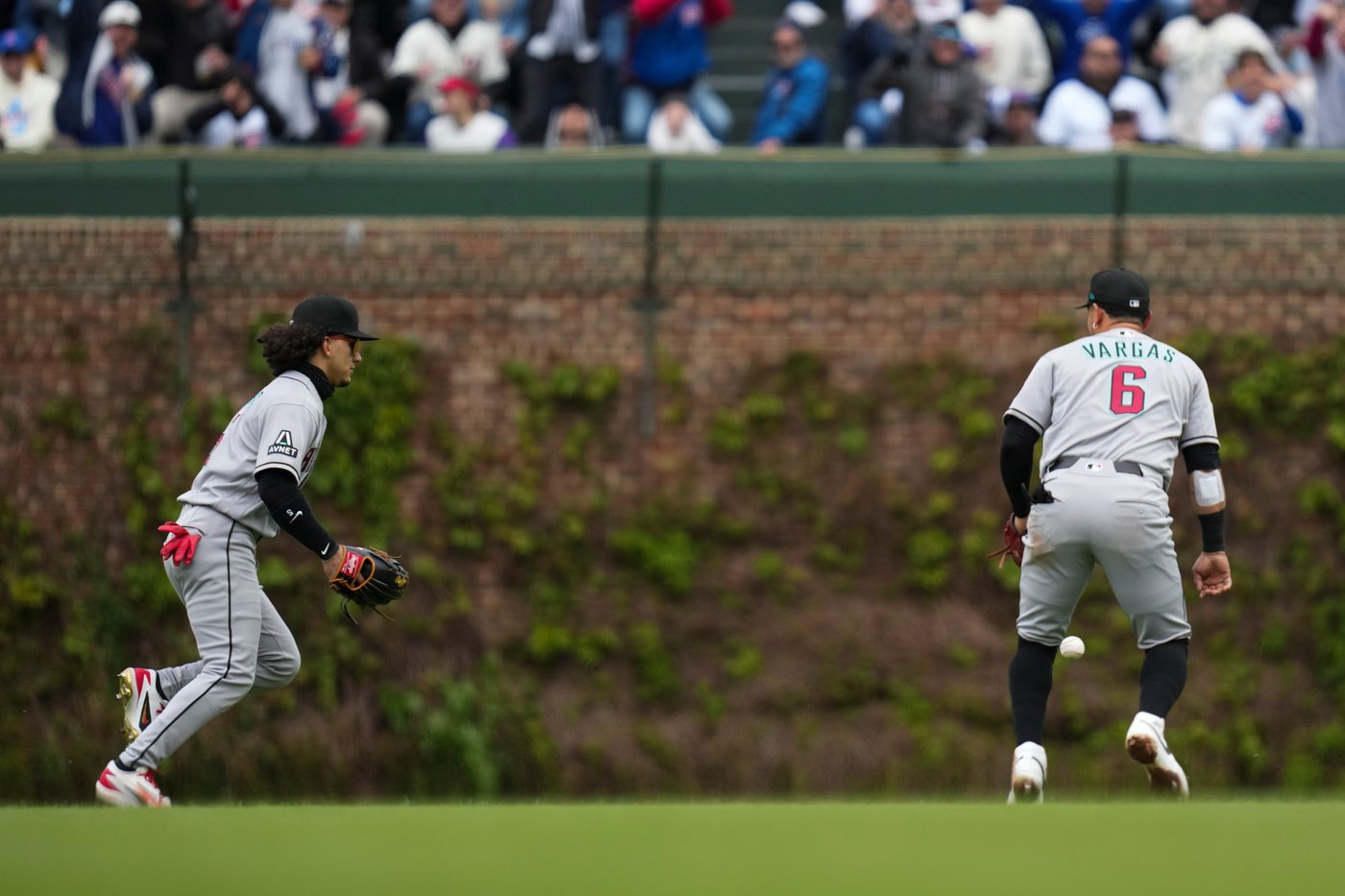Busch helps the Cubs top the Diamondbacks 6-5 in series opener | iNFOnews.ca