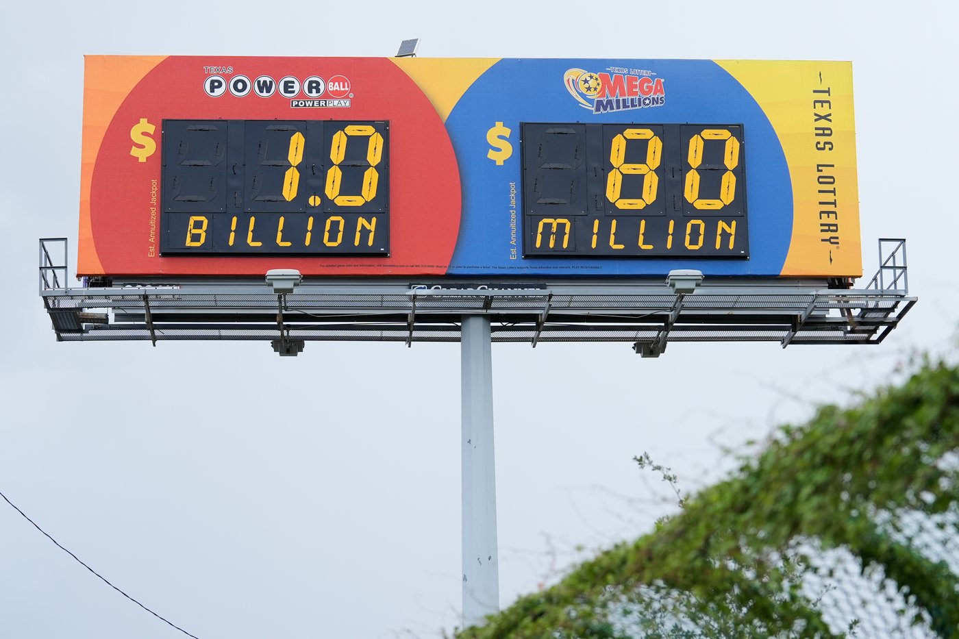 Winning ticket for $1 billion Powerball jackpot was sold in Illinois | iNFOnews.ca