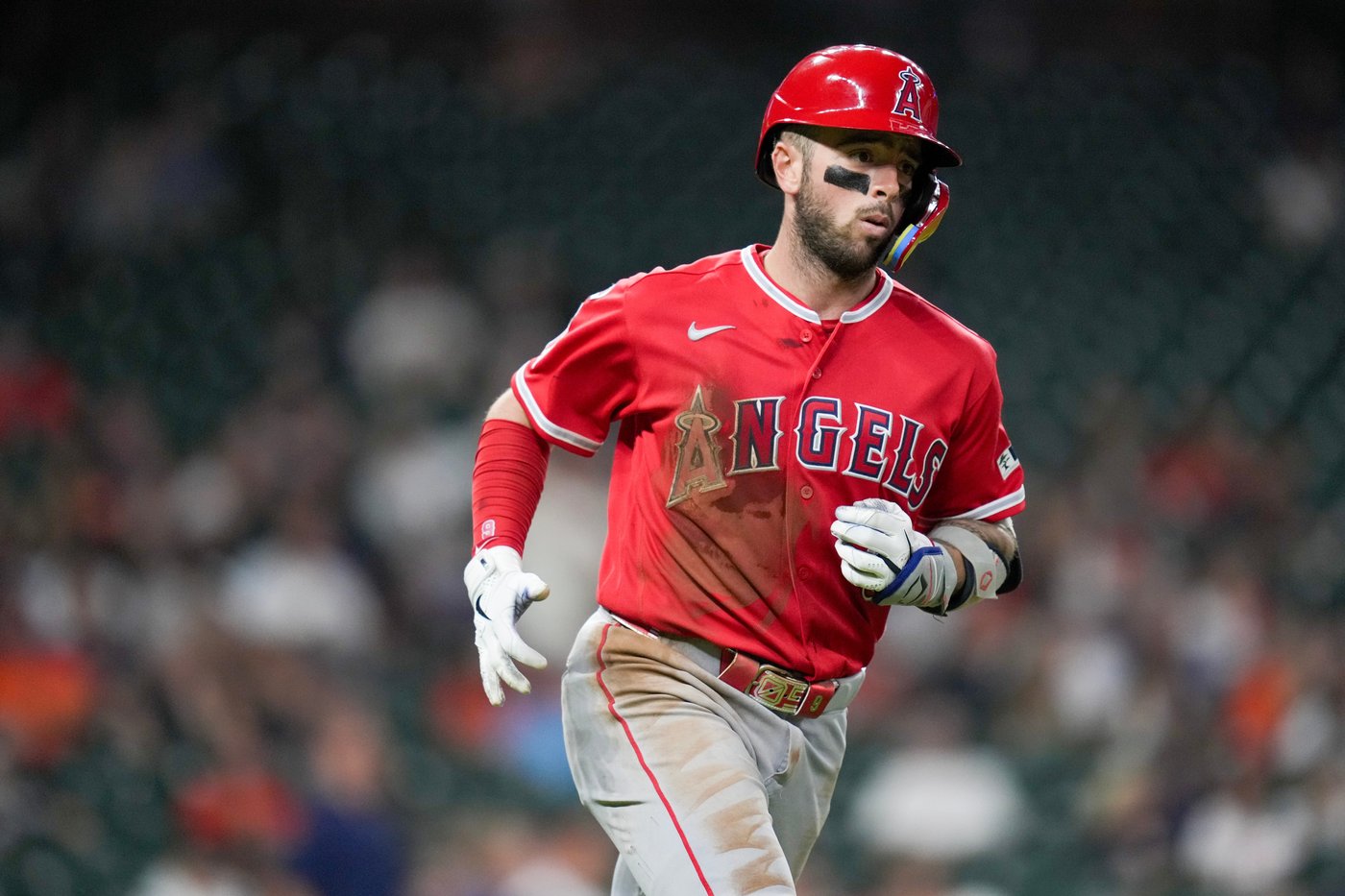 Neto homers in 5-hit, 7-RBI night to help the Angels rout the Astros 18-3 | iNFOnews.ca