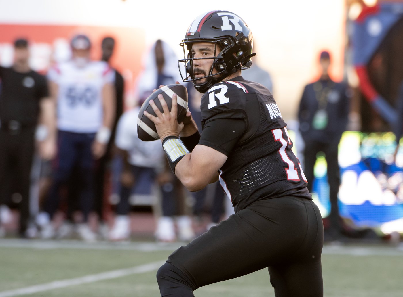 Redblacks seek first win in Montreal as Dinwiddie reshapes QB room | iNFOnews.ca