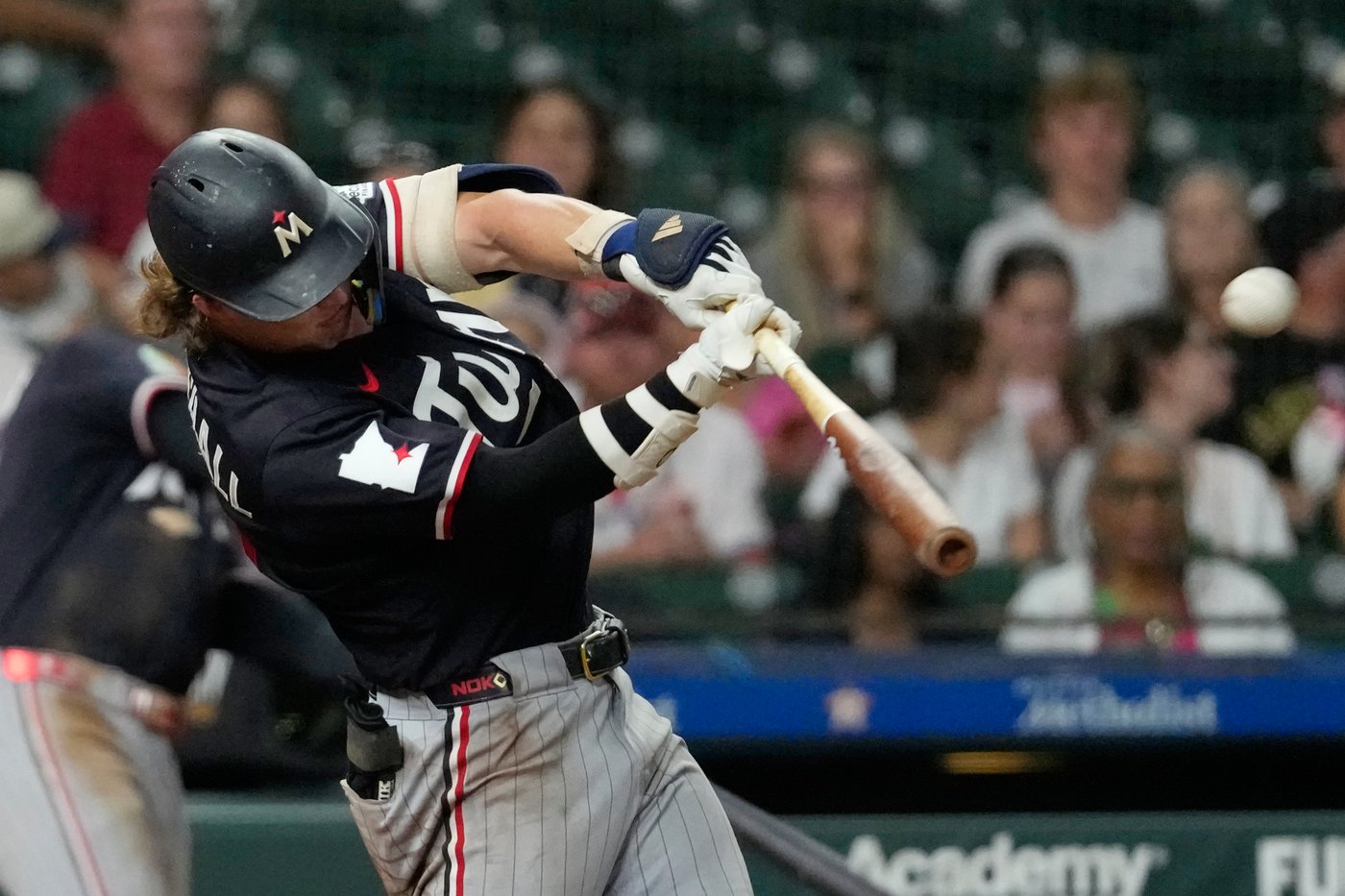 Taj Bradley fans 11 in Twins' 8-3 win over the Astros | iNFOnews.ca