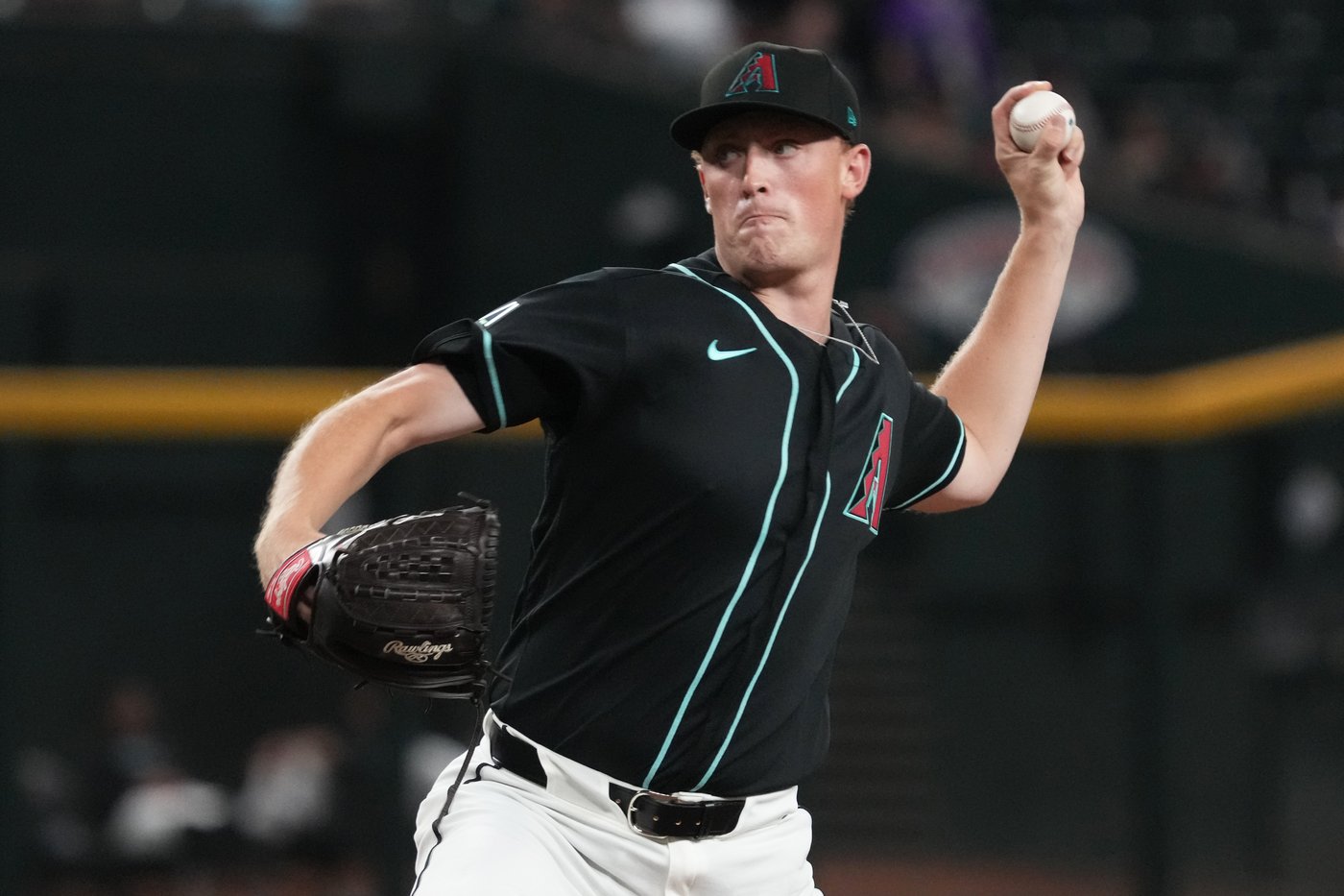 Vargas hits winning single in 10th as Diamondbacks rally to beat A's 6-5 after blowing lead in 9th | iNFOnews.ca