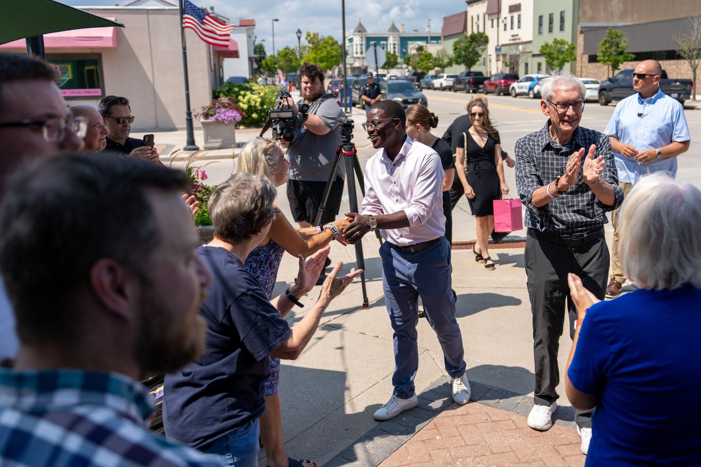 Forget left vs. center. Democratic voters are making clear they just want change | iNFOnews.ca