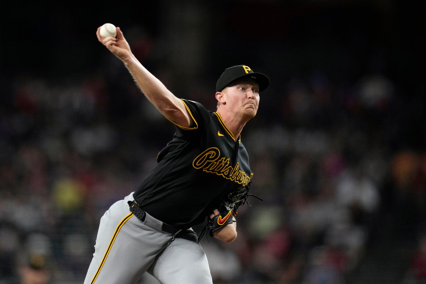 Lowe goes deep again, Keller solid as Pirates take series with 4-2 victory over Diamondbacks | iNFOnews.ca