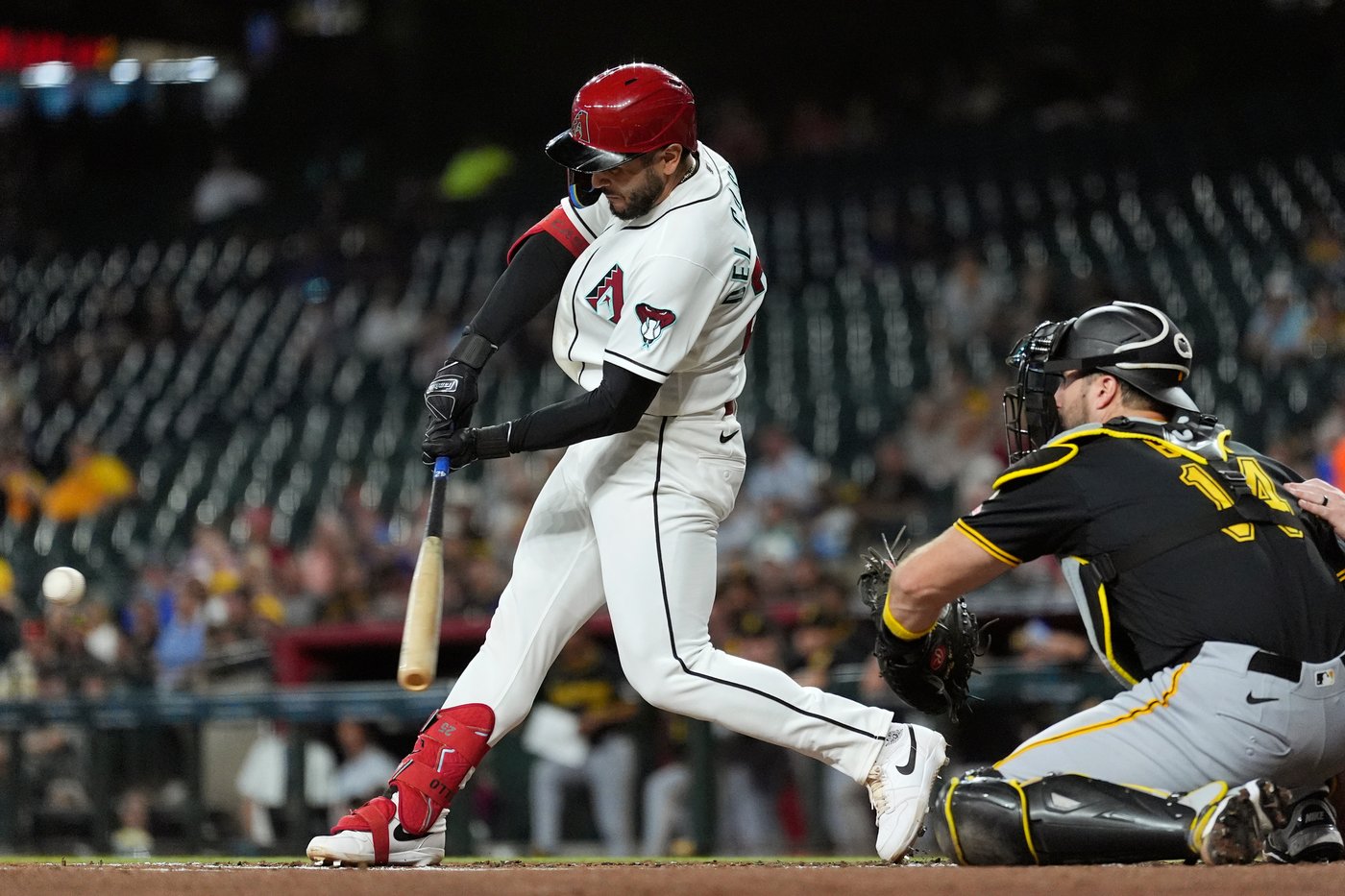 Lowe goes deep again, Keller solid as Pirates take series with 4-2 victory over Diamondbacks | iNFOnews.ca
