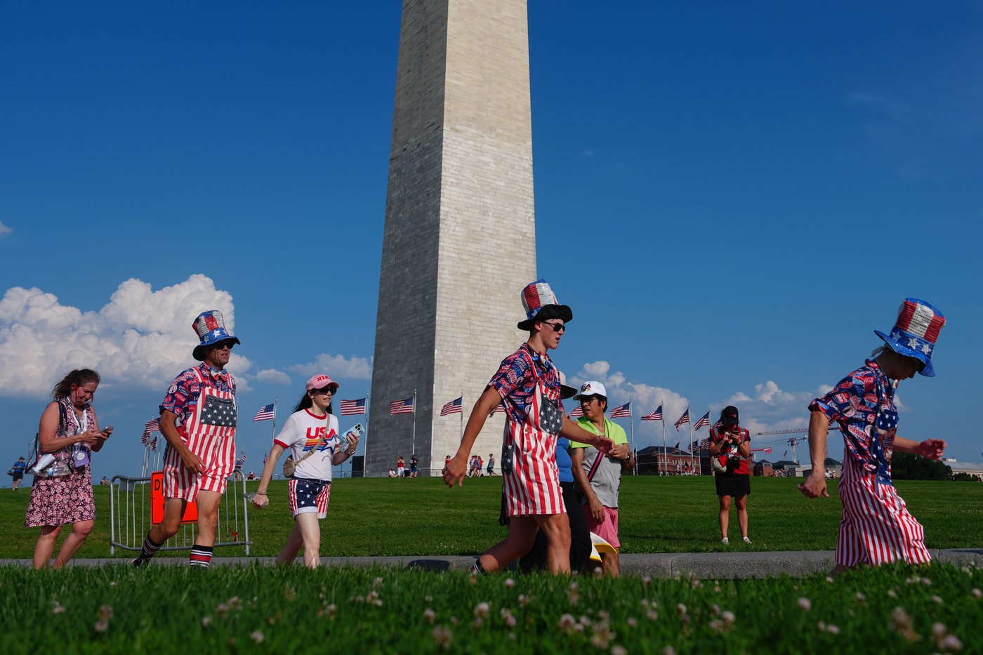 Despite stormy weather, America marks 250 years of independence, in photos | iNFOnews.ca