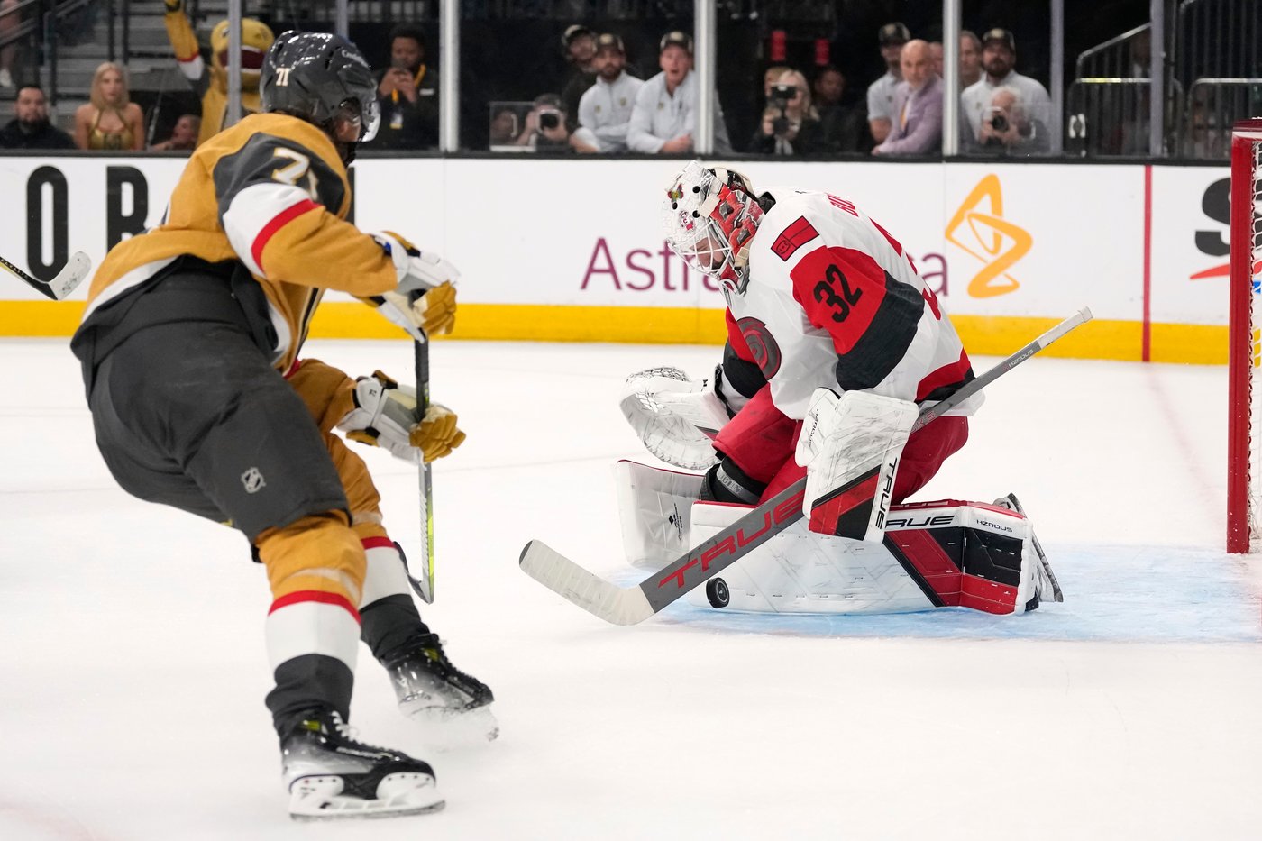Vegas-Carolina Stanley Cup Final by the numbers through 3 games | iNFOnews.ca