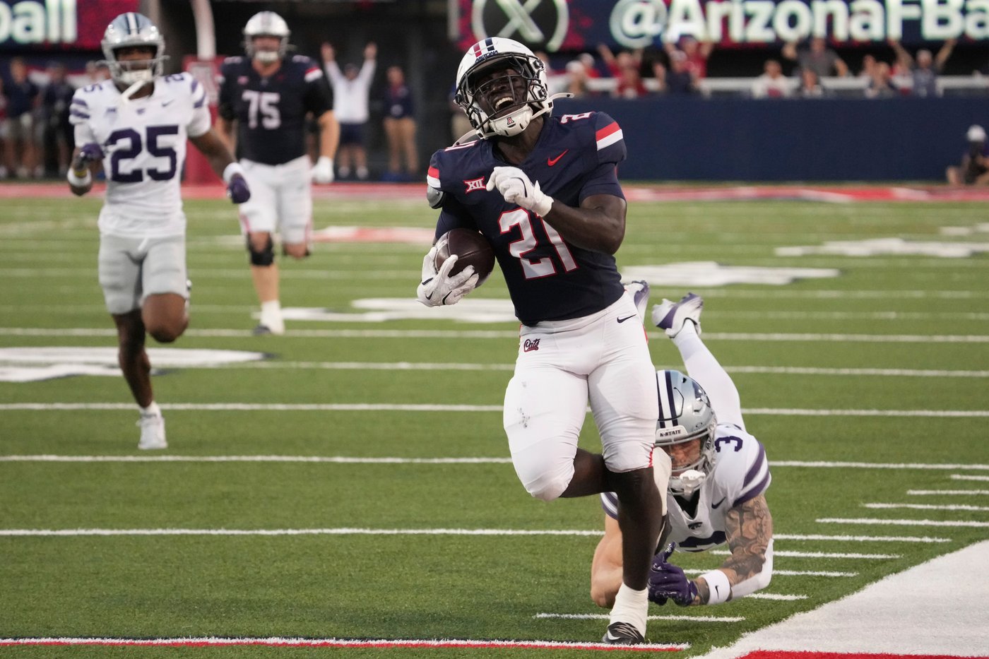 Arizona trending up in third season under Brennan, has QB Noah Fifita back to lead offense | iNFOnews.ca Arizona trending up in third season under Brennan, has QB Noah Fifita back to lead offense | iNFOnews.ca